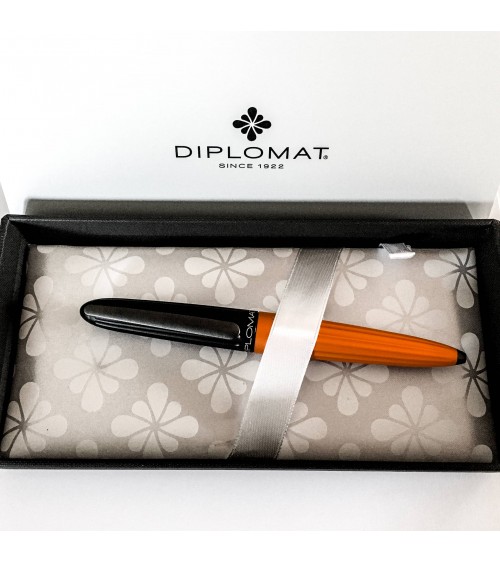 Stylo-bille Diplomat Aero bicolore Noir et Orange