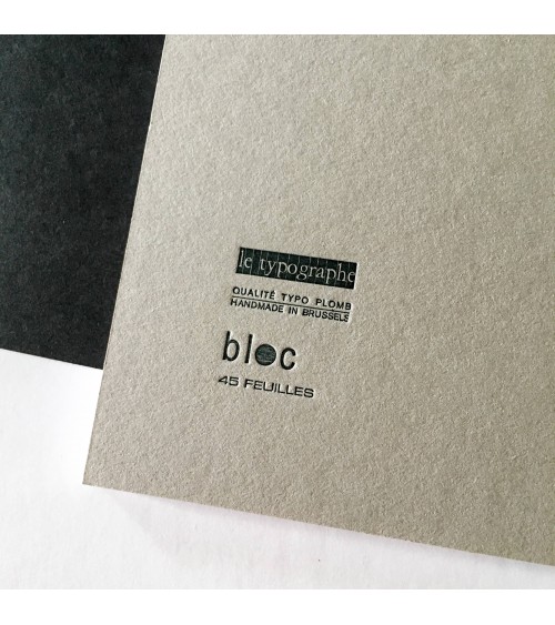 45 feuilles de papier à lettres Le Typographe avec entête Avion en papier