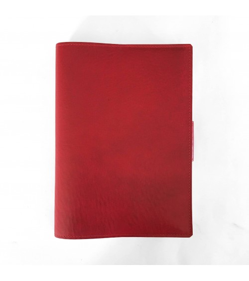 Carnet PA rechargeable cuir bordeaux avec boucle pour stylo, 288 pages blanches 14,8 x 21 cm.