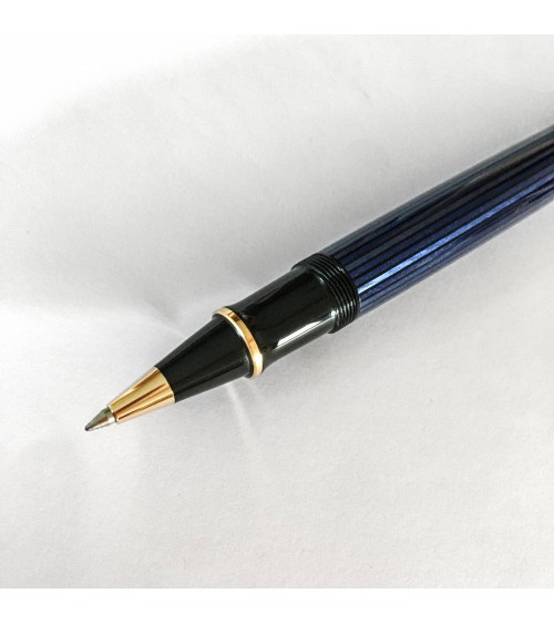 Roller Pelikan Souverän R800 Black Blue, attributs dorés