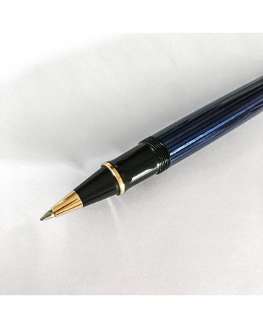 Roller Pelikan Souverän R800 Black Blue, attributs dorés