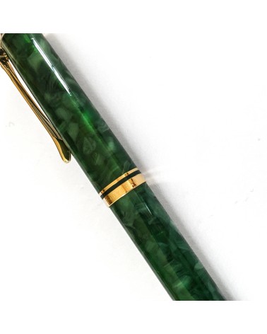 Stylo-bille Pelikan Souverän Ocean Swirl, attributs dorés