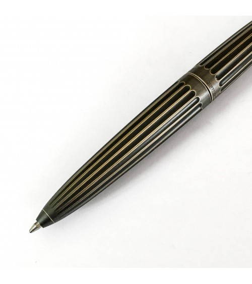 Stylo-bille Diplomat Aero Oxyd Brass, fabriqué en Allemagne