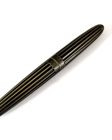 Stylo-bille Diplomat Aero Oxyd Brass, fabriqué en Allemagne