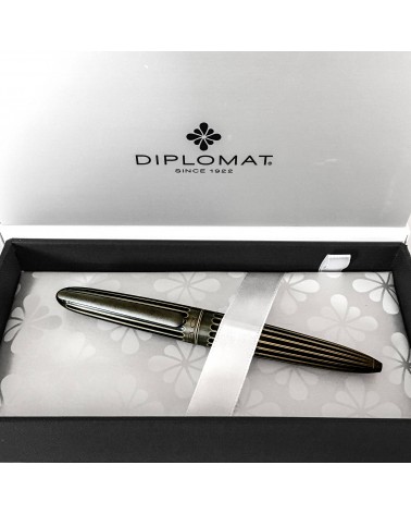 Stylo-bille Diplomat Aero Oxyd Brass, fabriqué en Allemagne