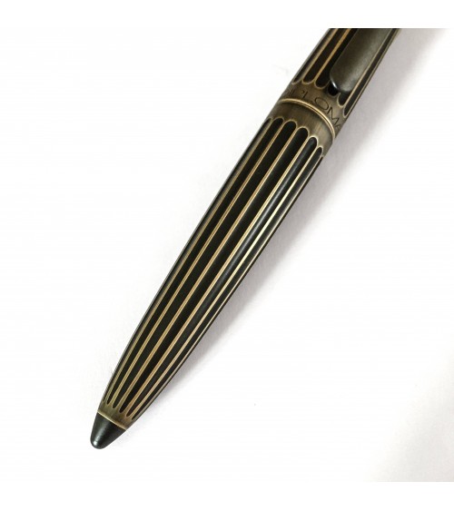 Stylo-plume Diplomat Aero Oxyd Brass, plume acier inoxydable, fabriqué en Allemagne