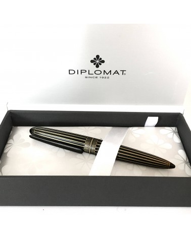 Stylo-plume Diplomat Aero Oxyd Brass, plume acier inoxydable, fabriqué en Allemagne