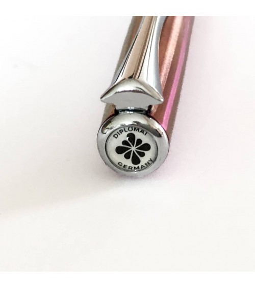 Stylo-bille Diplomat Traveller Funky Fuchsia, fabriqué en Allemagne