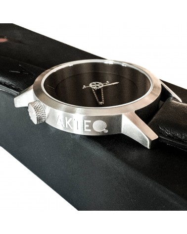 Montre Akteo Cyclisme 42, Noir-Acier brossé, bracelet cuir noir