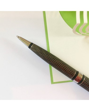 Stylo-bille Diplomat Excellence A+ Wave. L'Ecritoire design, Lausanne.