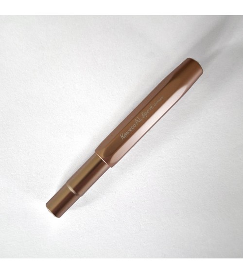 Stylo-plume Kaweco AL Sport Rosé Gold, bec acier.