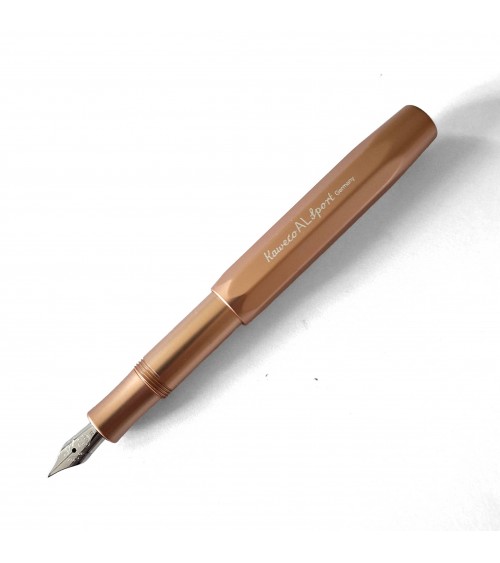 Stylo-plume Kaweco AL Sport Rosé Gold, bec acier.