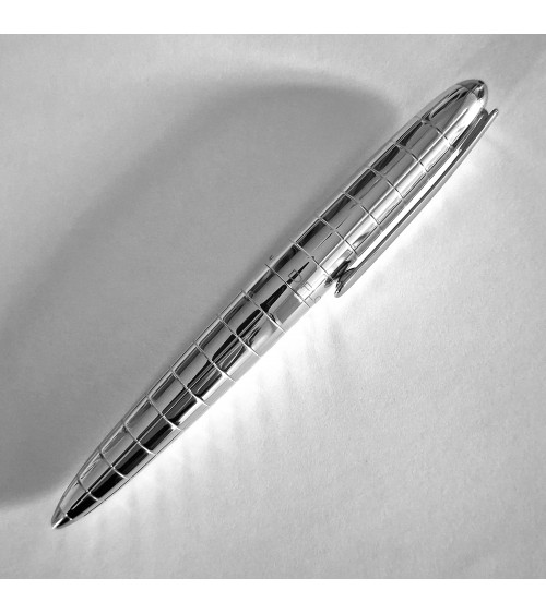 Stylo-plume Diplomat Aero Rhomb Chrome, plume acier inoxydable, fabriqué en Allemagne