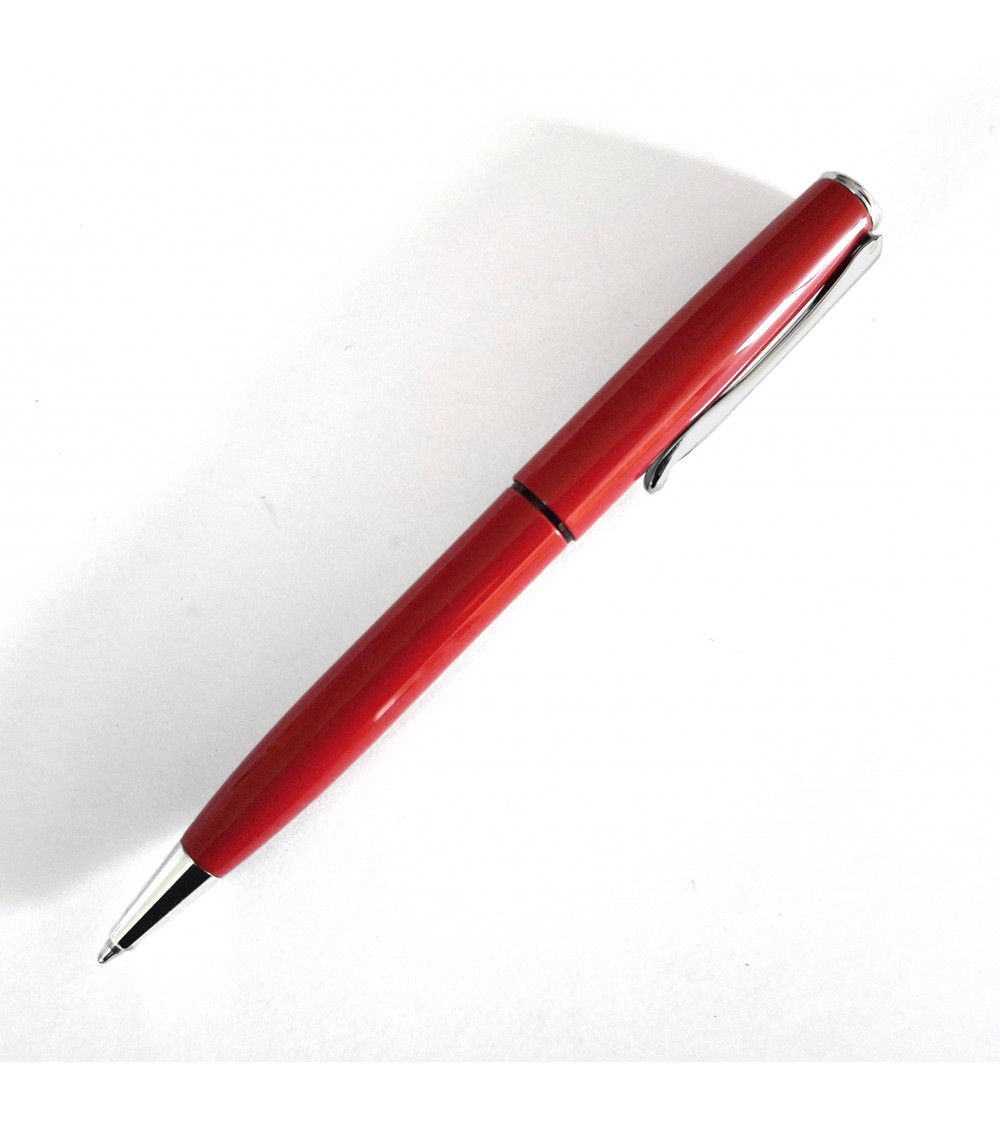 Stylo-bille Diplomat Esteem Rouge laqué, fabriqué en Allemagne