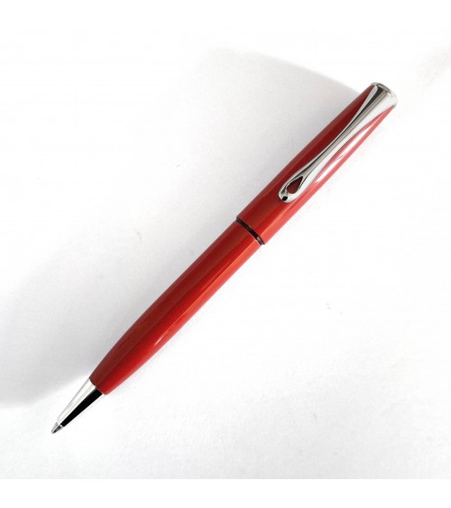 Stylo-bille Diplomat Esteem Rouge laqué, fabriqué en Allemagne