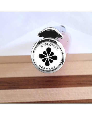 Stylo-plume Diplomat Esteem Rouge laqué, fabriqué en Allemagne