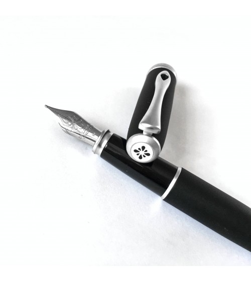 Stylo-plume Diplomat Excellence A2 noir mat, fabriqué en Allemagne