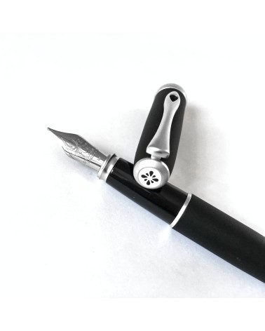 Stylo-plume Diplomat Excellence A2 noir mat, fabriqué en Allemagne