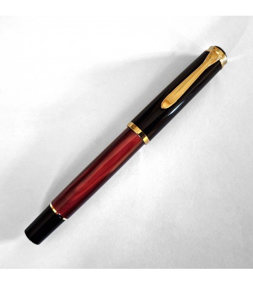 Stylo-plume à piston Pelikan Classic 200 Red Marbled