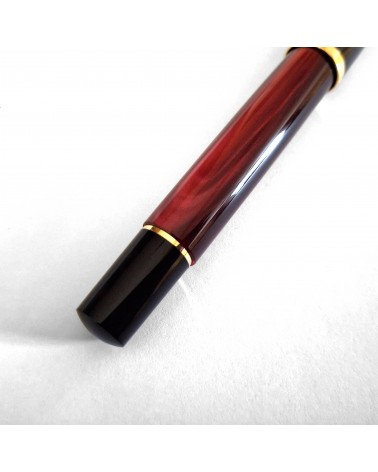 Stylo-plume à piston Pelikan Classic 200 Red Marbled