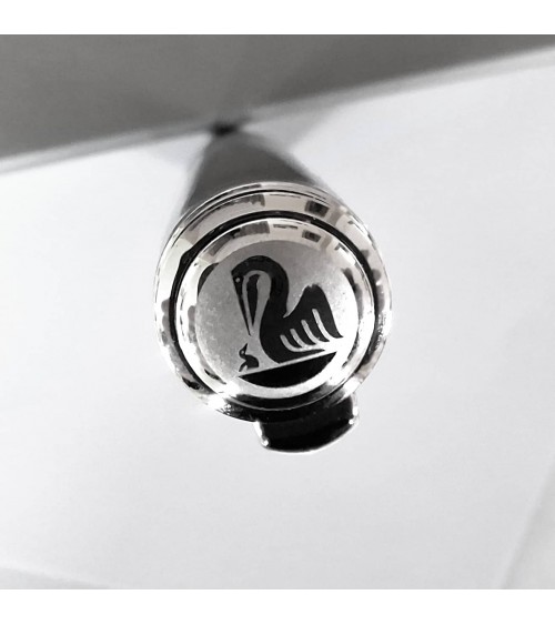 Stylo-plume à piston Pelikan Souverän 805 Stresemann, plume or 18 carats rhodié