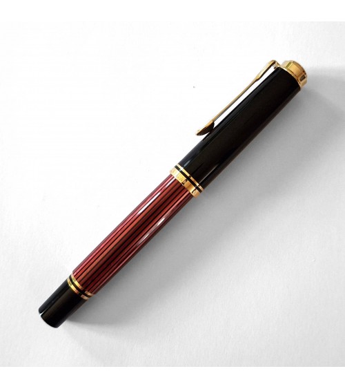Stylo-plume à piston Pelikan Souverän 600 Red Black, plume bicolore or 14 carats rhodié