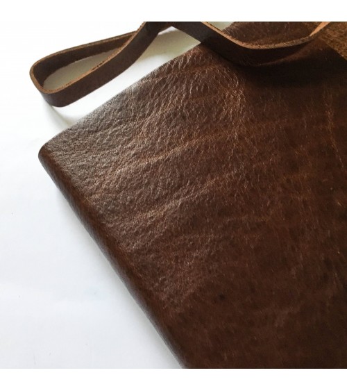 Carnet Manufactus Laccio, couverture cuir veau Vintage Brown, 256 pages papier vélin, fabriqué en Italie