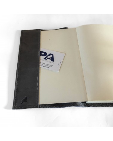 Carnet PA rechargeable cuir Nubuck gris, lacet cuir de fermeture, 288 pages blanches format A5.