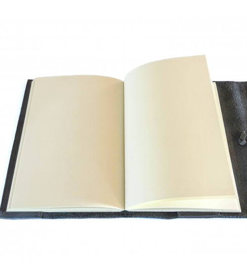 Carnet PA rechargeable cuir Nubuck gris, lacet cuir de fermeture, 288 pages blanches format A5.
