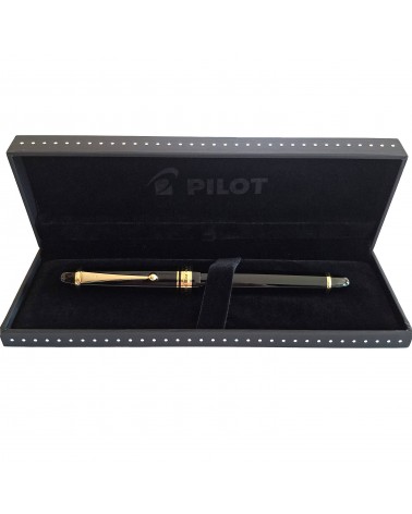 Stylo-plume Cross Custom 743, bec or 14 carats