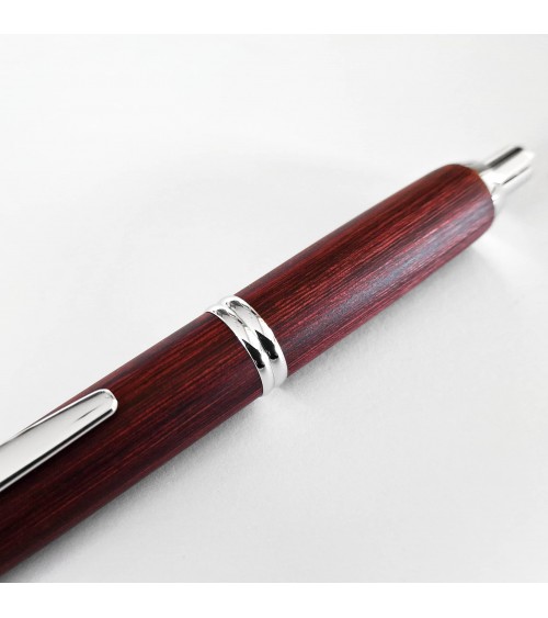 Stylo-plume Pilot Capless Wooden Argent/Rouge, bec or 18 carats
