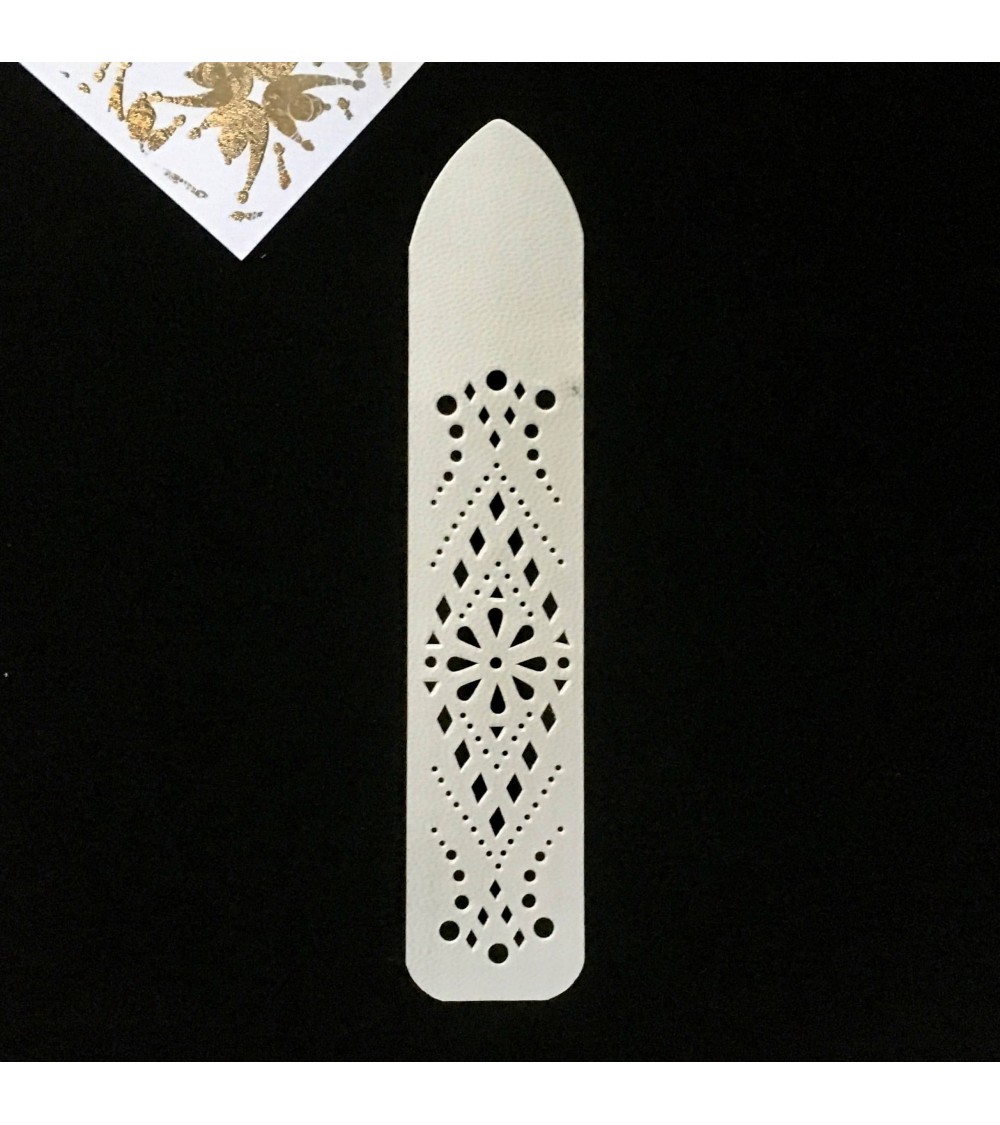 Marque-page Serge Volken, parchemin véritable. L'Ecritoire design, Lausanne.