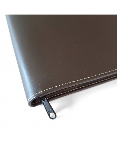Porte-bloc zippé PA Garda format A4 brun foncé, bloc-notes et boucle stylo