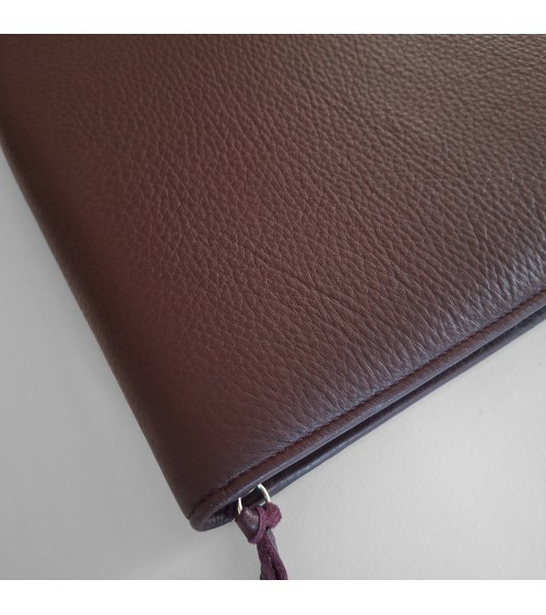 Porte-bloc zippé PA format A4 cuir d’élan bordeaux, bloc-notes et boucle stylo