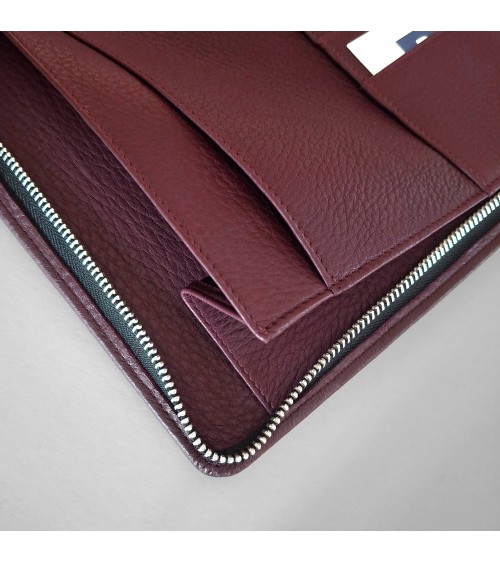 Porte-bloc zippé PA format A4 cuir d’élan bordeaux, bloc-notes et boucle stylo
