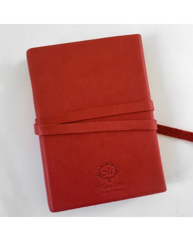 Carnet Manufactus Laccio, couverture cuir veau rouge, dos du carnet. L'Ecritoire design, Lausanne
