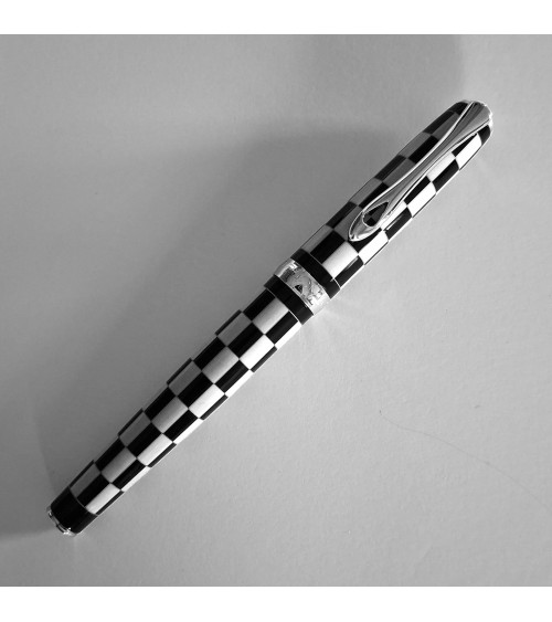 Roller Diplomat Excellence A+ Rome Noir-Blanc, fabriqué en Allemagne