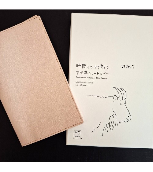 Carnet rechargeable Midori cuir naturel ch&egrave;vre format B6 (17,5 x 10,5 cm)