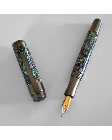 Stylo-plume Laban Abalone, bec largeur M, fabriqué à Taïwan