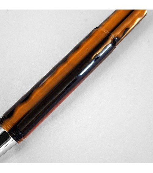 Stylo-plume Laban Pocket Brown Bear, fabriqué à Taïwan