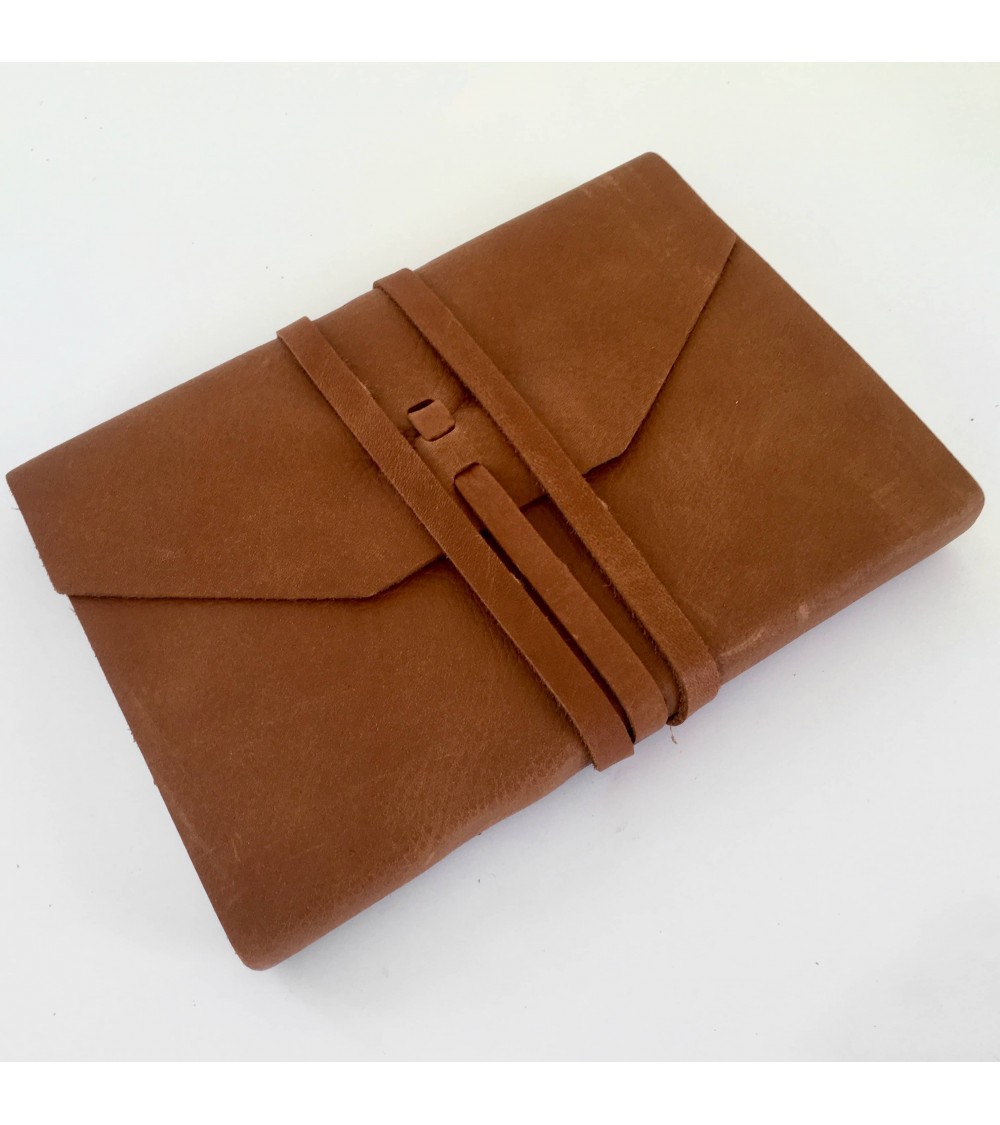 Carnet Manufactus Laccio, couverture cuir veau cognac. L'Ecritoire design, Lausanne.