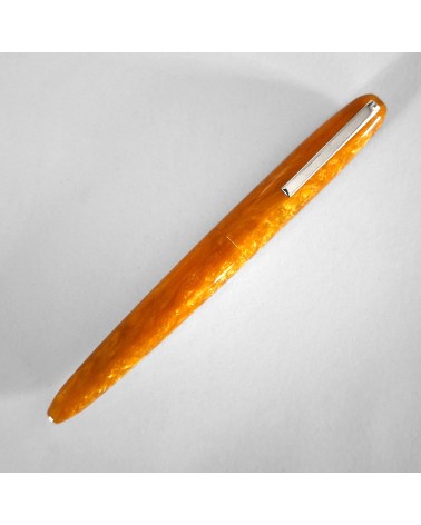 Stylo-plume Scribo Piuma Corniola, fabriqué à Bologne