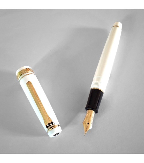Stylo-plume Sailor PG slim Gold White, bec or 14 carats
