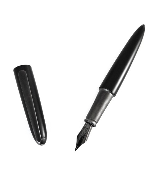 Stylo-plume Diplomat Aero Pure Black Special Edition, bec acier inoxydable, fabriqué en Allemagne