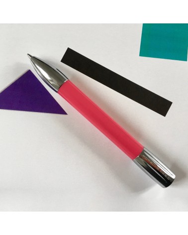 Stylo-bille Porsche design résine rose, technologie shake pen, fabriqué en Allemagne. A l'Ecritoire design, Lausanne.