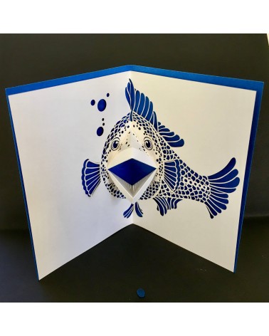 Carte Rifletto, Poisson, bleu roi, fabriquée en Allemagne. L'Ecritoire design, Lausanne.