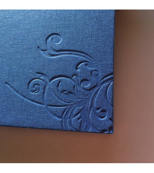 Album à fermeture cadenas, bleu, couverture rigide tissu, détail. L'Ecritoire design, lausanne.